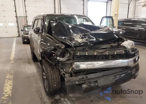 2017 Toyota 4Runner Limited z USA, uszkodzony, nr VIN JTEBU5JR5H5424999